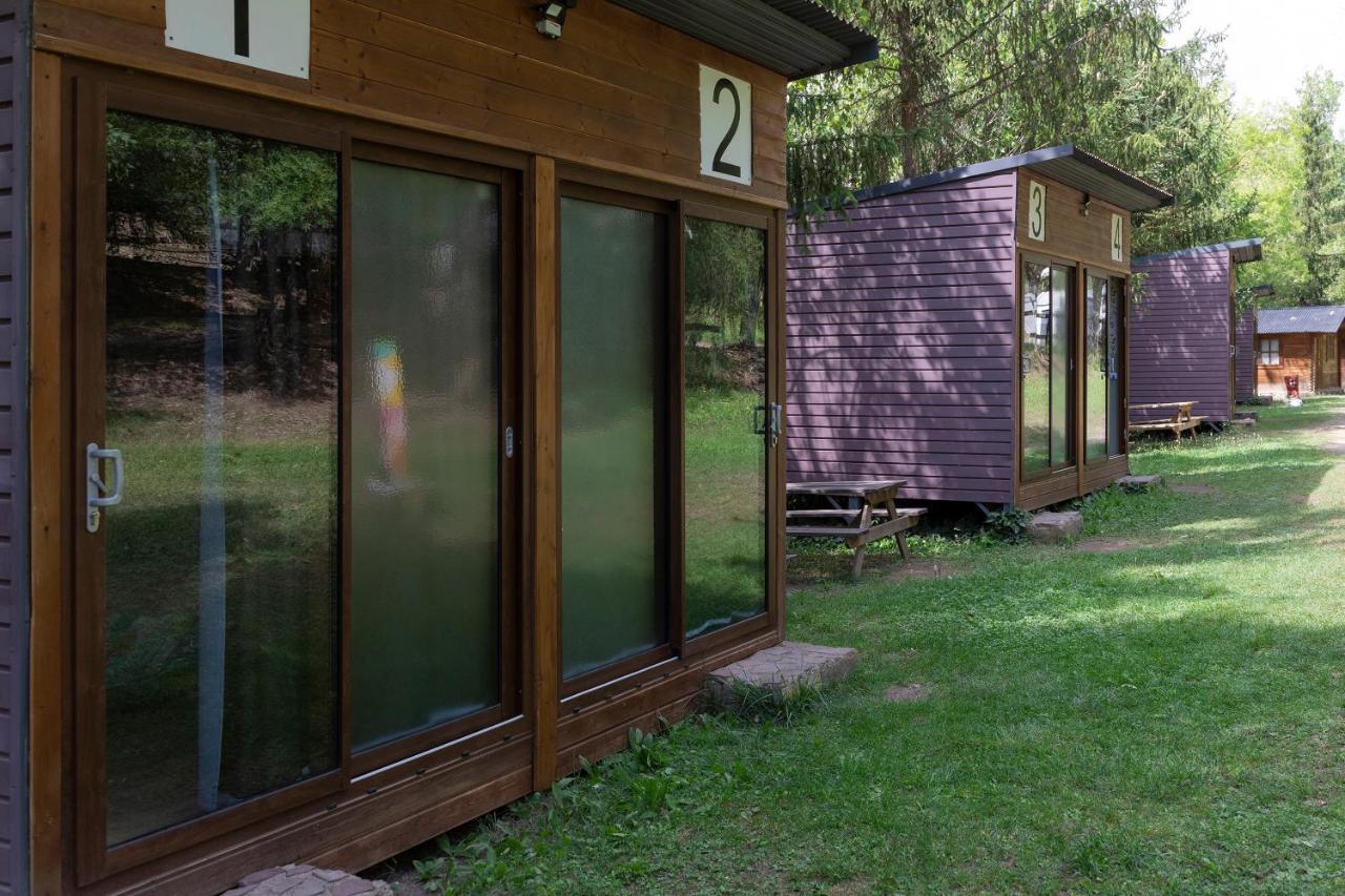 Camping Alta Ribagorca 엘 폰트 데 수에르트 외부 사진